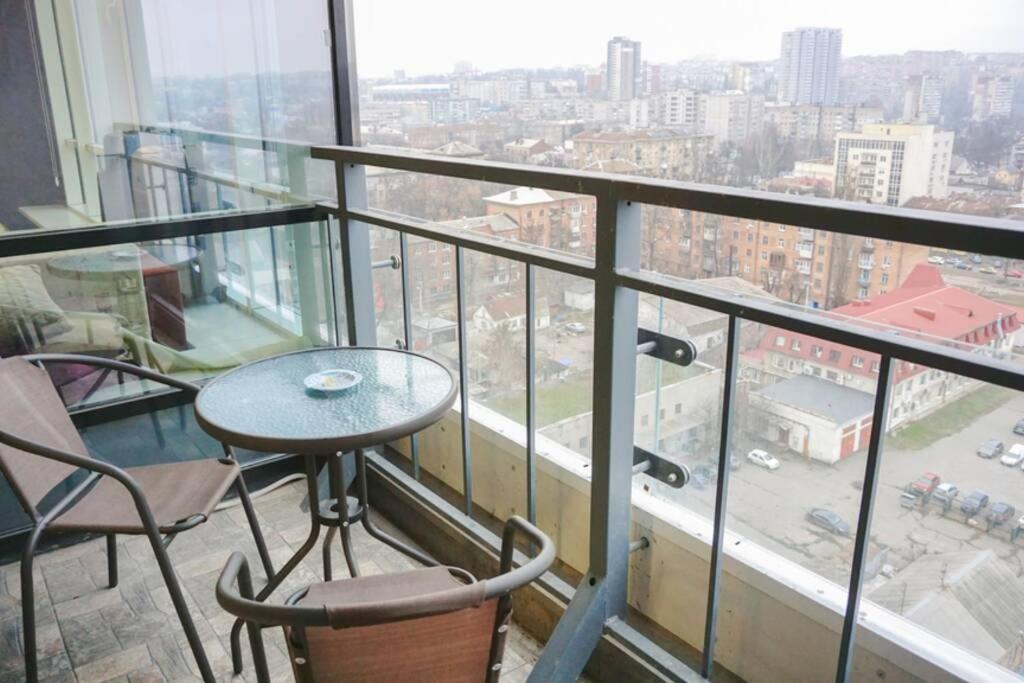 Doba In Ua Baku Bandery Apartments دنيبروبيتروفسك المظهر الخارجي الصورة